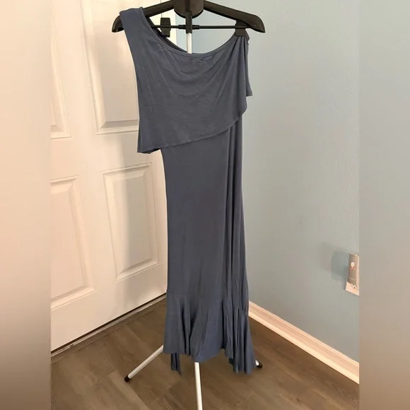 Go Couture Asymmetrical Navy Dress - Picture 5 of 8